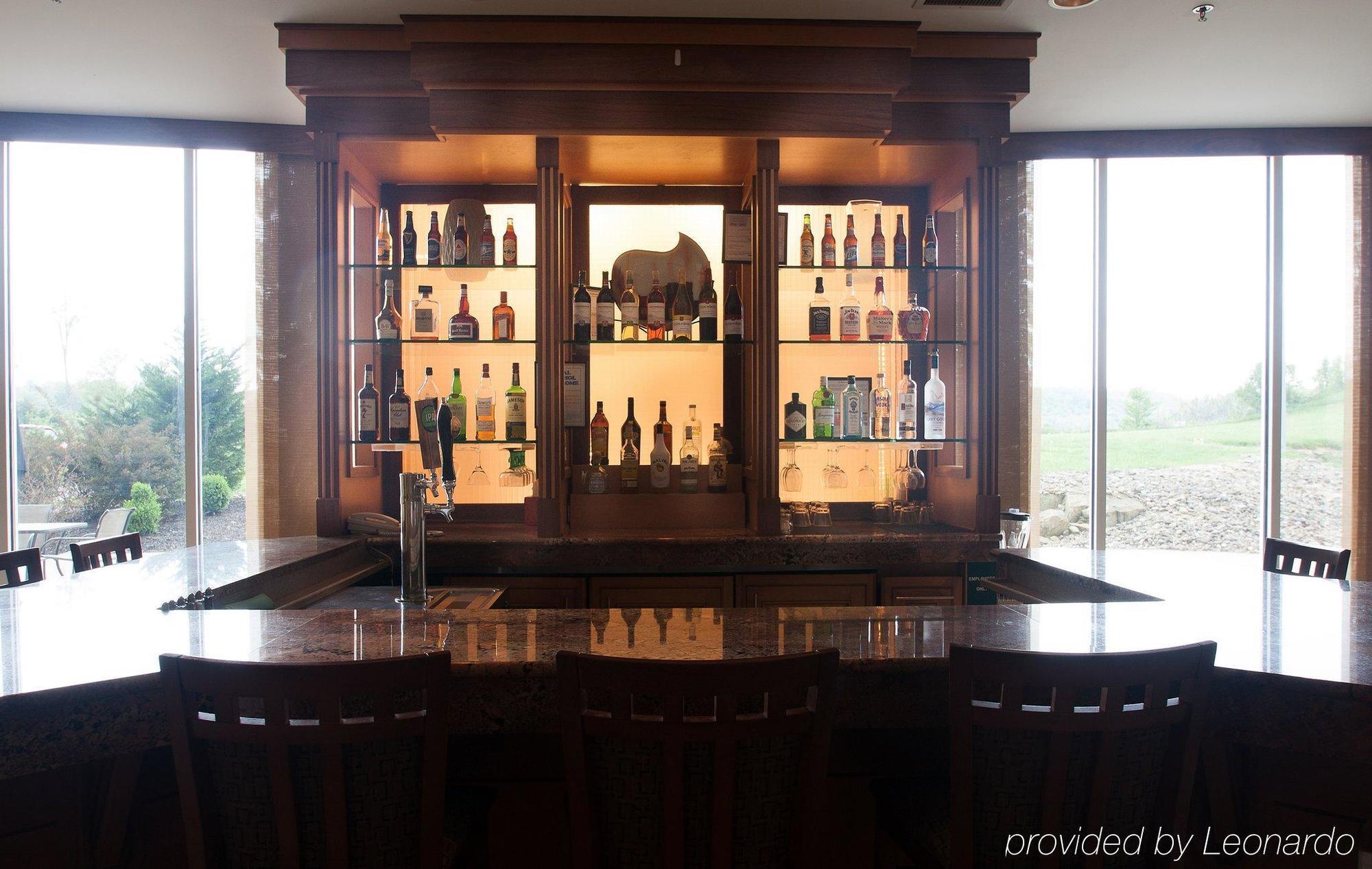 Delta Hotels By Marriott Huntington Mall Barboursville Dış mekan fotoğraf